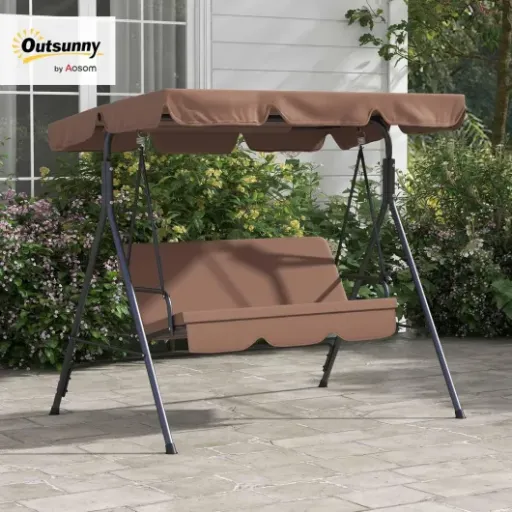 Test Outsunny Balancelle de Jardin 3 Places : la balancelle pas chère qui fait le job sur une terrasse