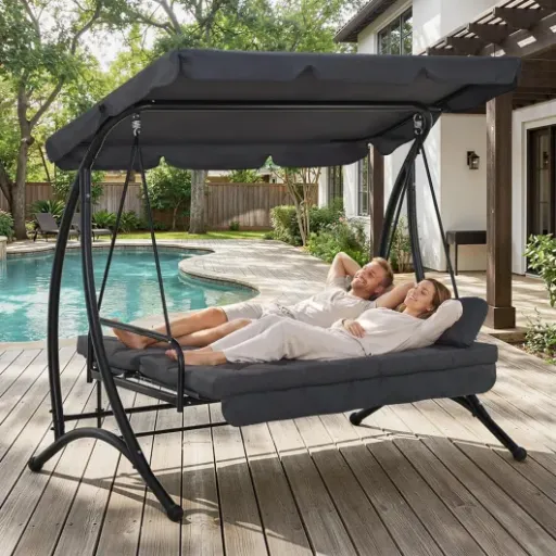 Test M MCombo Balancelle Hollywood 3 places : la balançoire-lit qui fait le job pour le jardin